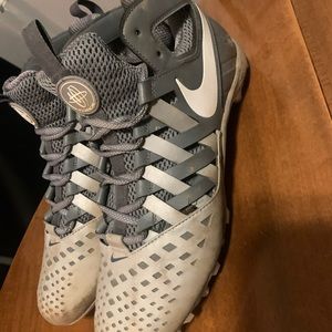 Men’s cleats